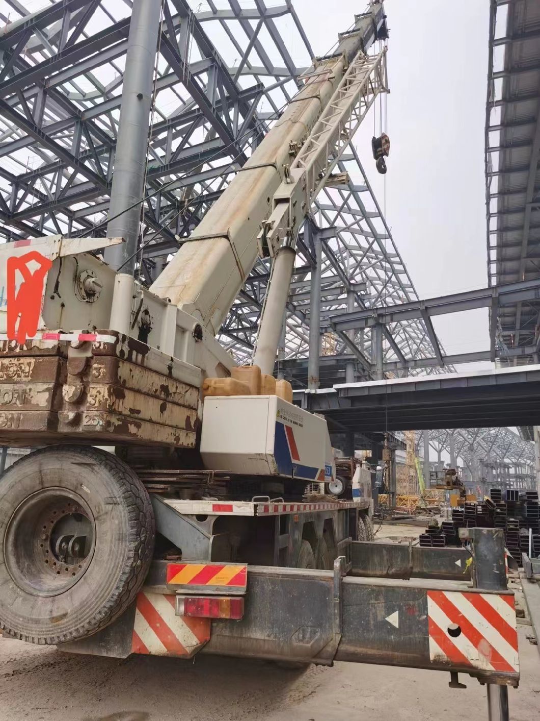 2014 Zoomlion 80V 80t Used Mobile Crane Truck Crane Hydraulic Crane Lifting Equipments