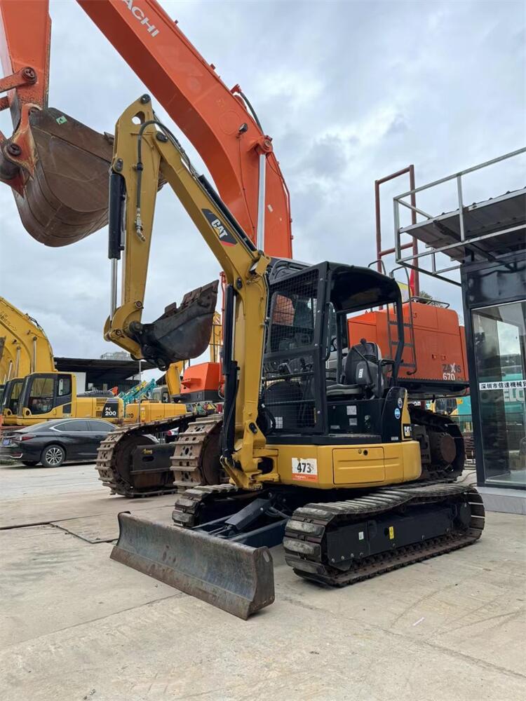 Original Hydraulic Pump Caterpillar Cat304 Mini Excavator Iron Track with Cab 2TON 3TON 3.5TON 4TON