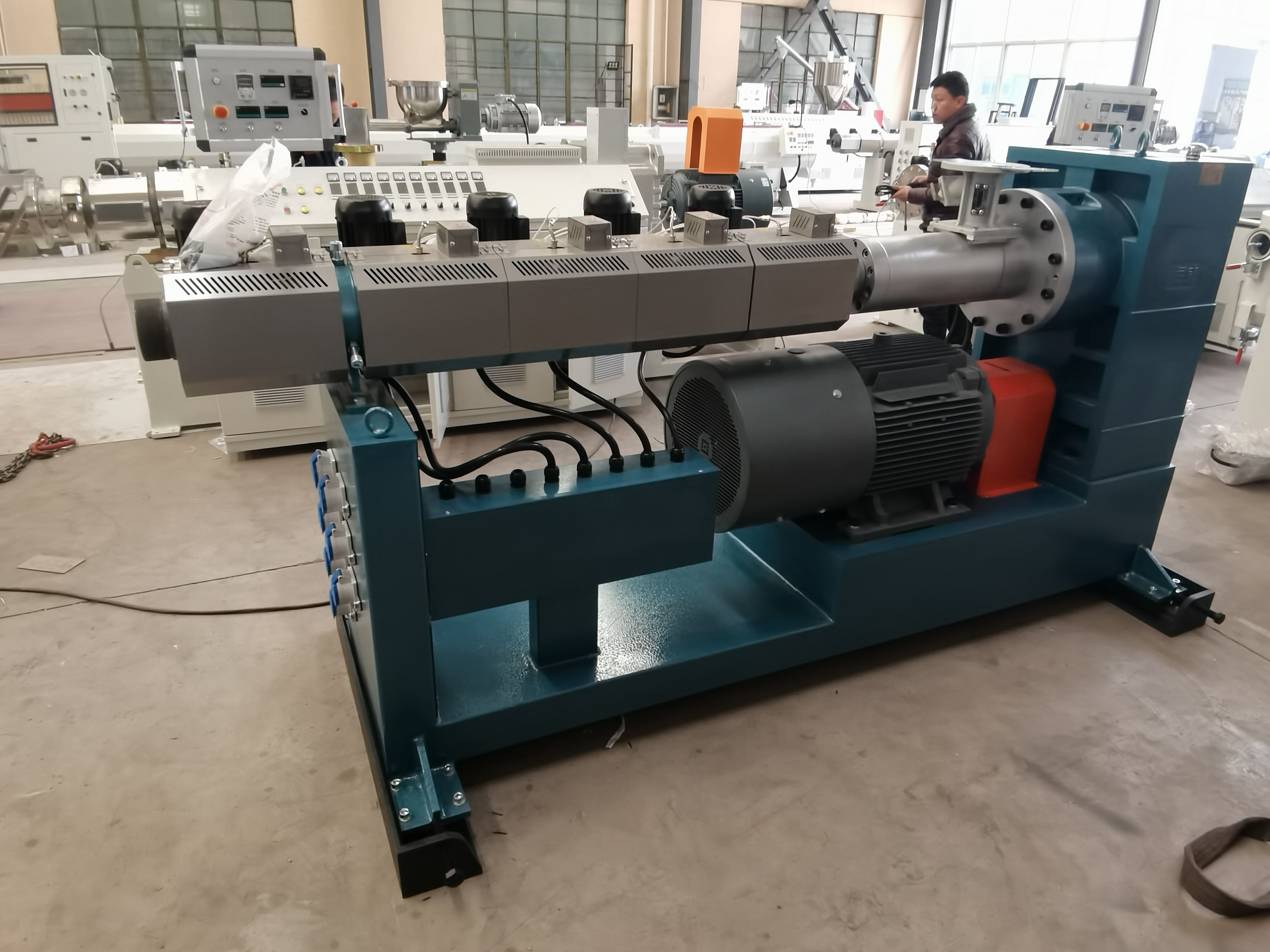 PLC PE Carbon Piral Reinforcing Pipe Production Making Machine