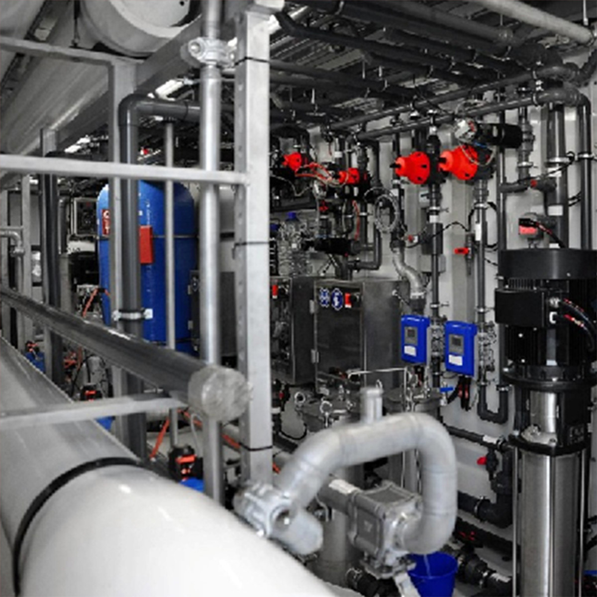 High-Performance Reverse Osmosis Equipment for Industrial Water Filtration
