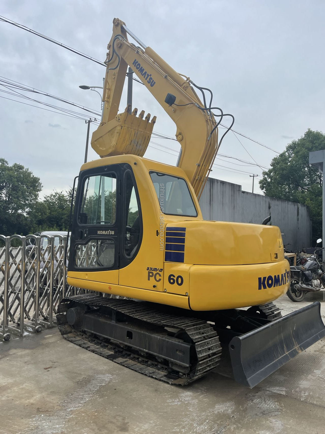 Crawler excavator Komatsu PC60 6 ton used hydraulic high quality/Second hand mini digger Komatsu PC60 Japan origin cheap price Komatsu Excavator