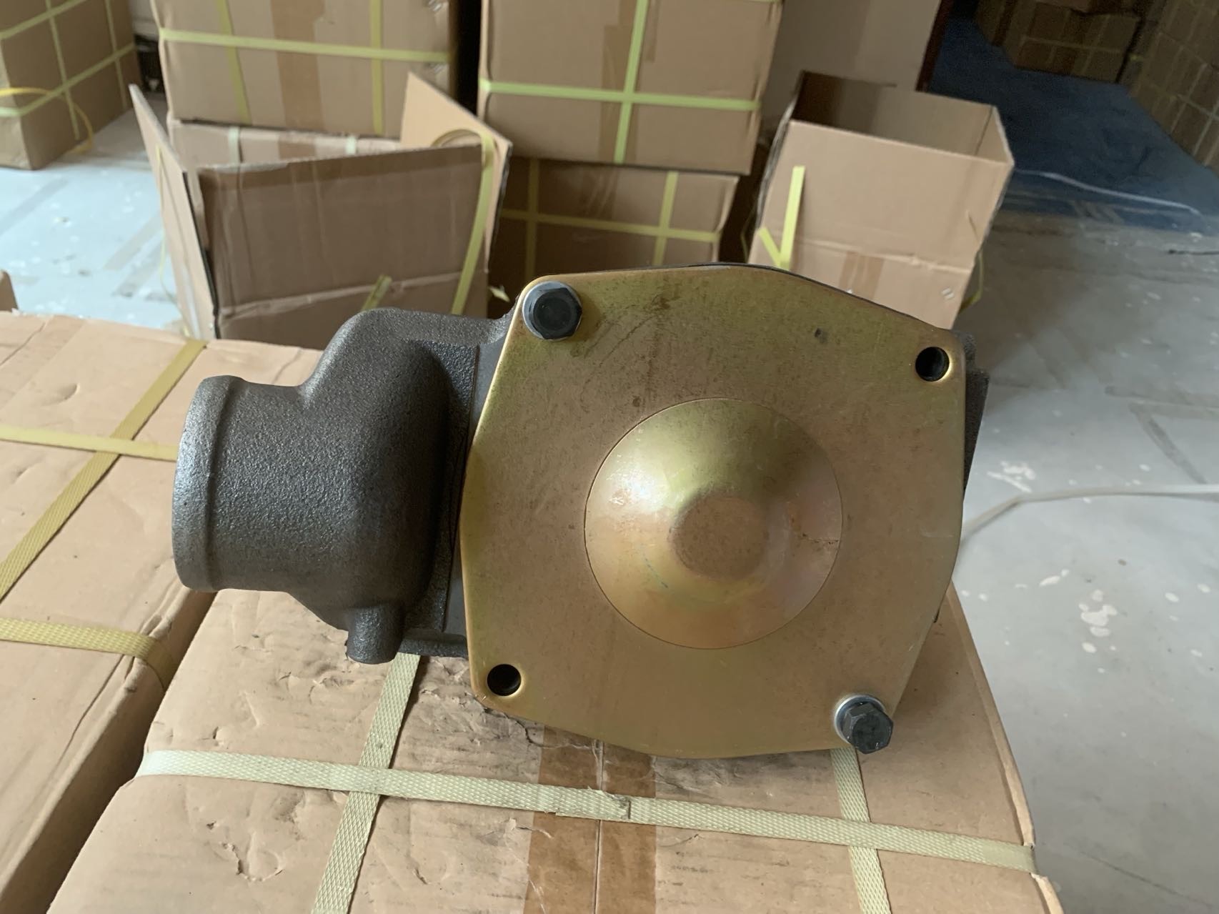 2P0661 Water Pump For Caterpillar CAT D333C 3304 3306 Engine