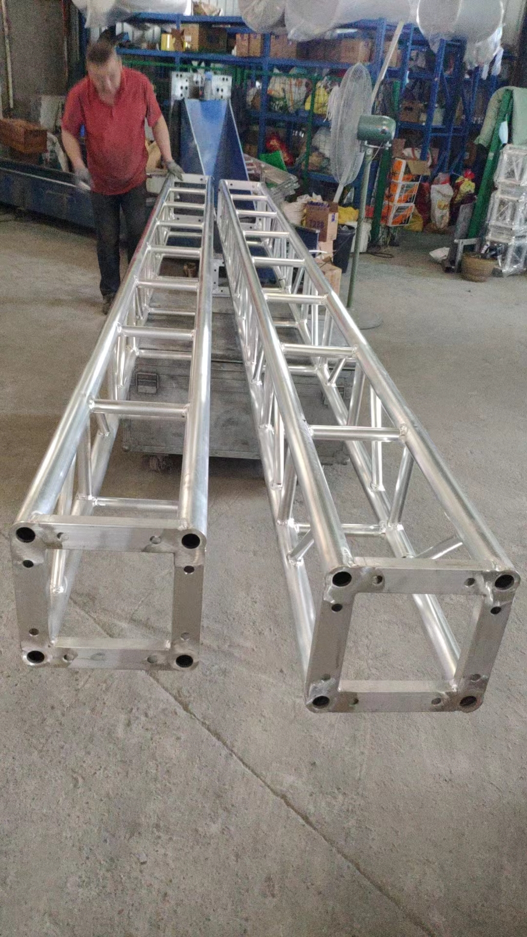 10ft Aluminum Alloy Truss , Portable DJ Truss Totem For Stage Events