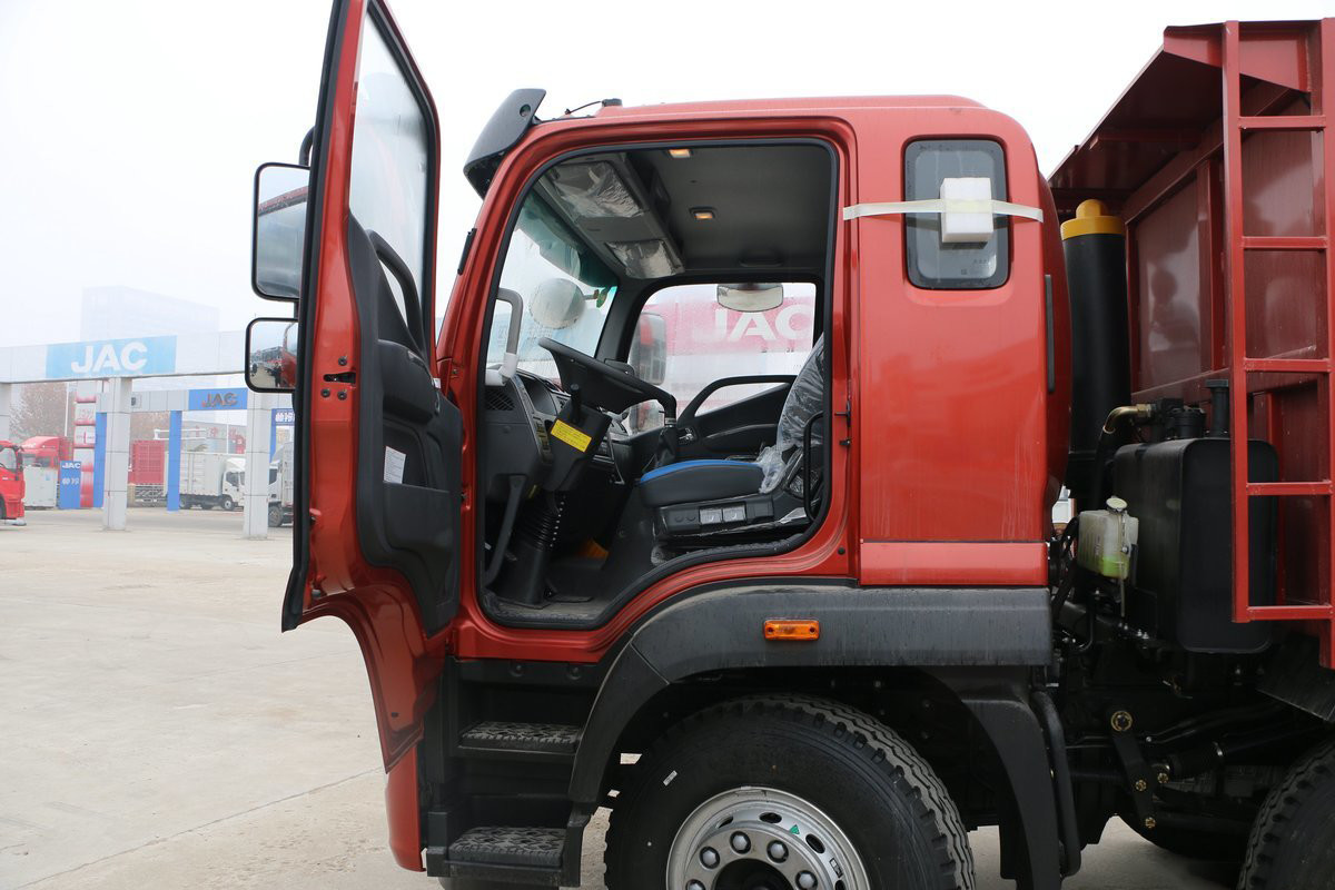 Ruiwo BJ3314 Donkey Kong ES7 Yuchai Engine 270Hp 8X2 10-Speed Airbag Shock-Absorbing Seat 7.2m Foton Dump Truck