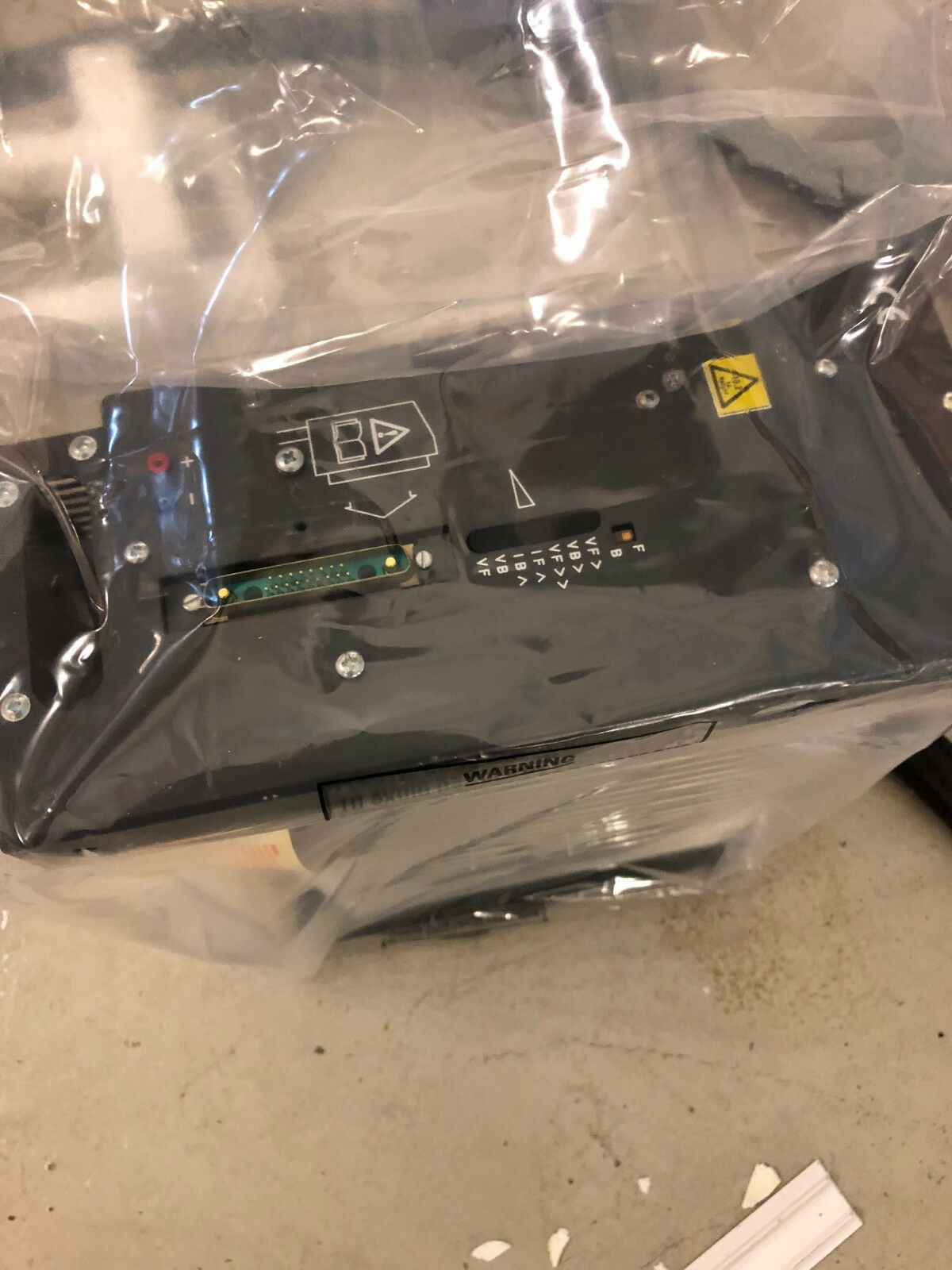 SMW1800 brand new and original,black and grey is main color ,3-6 working day of deliver time.