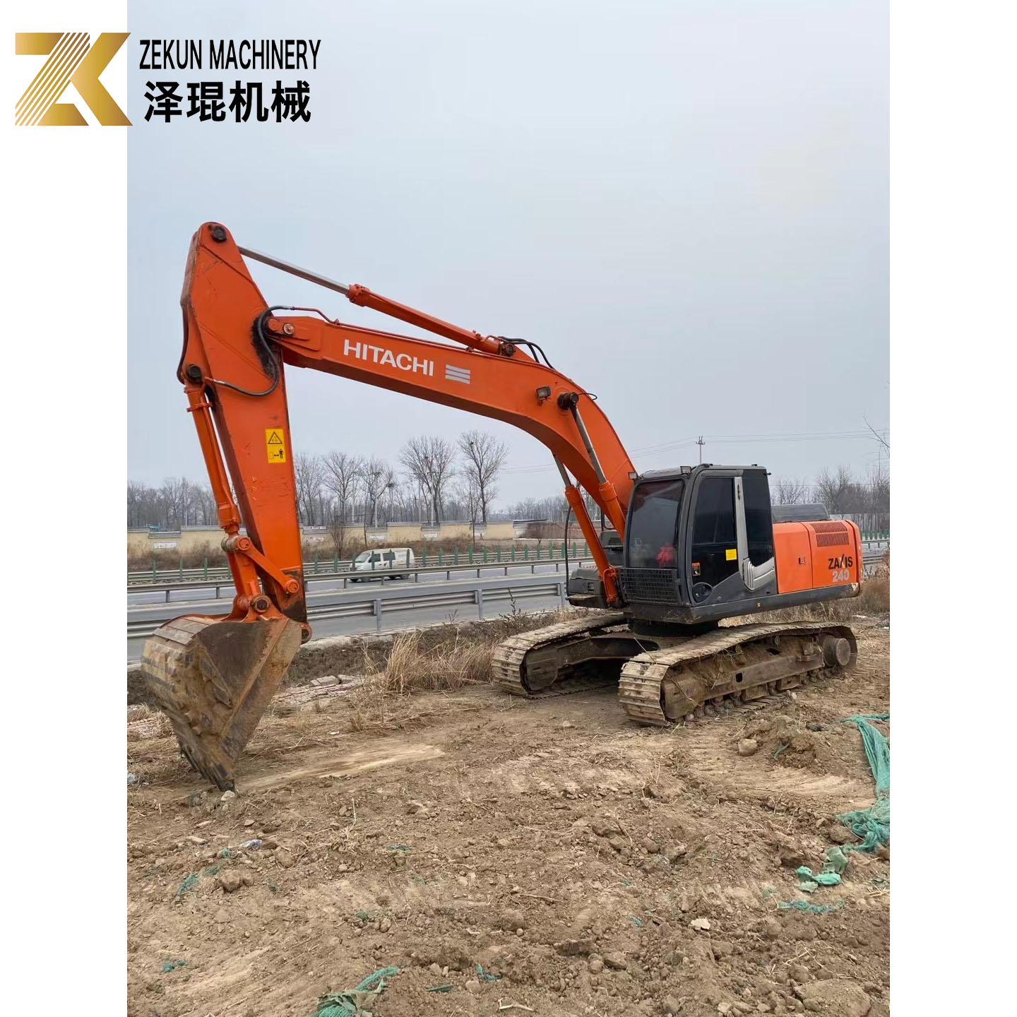 4001-6000 Working Hours Hitachi ZX240-5 Crawler Excavator with Other Hydraulic Valve