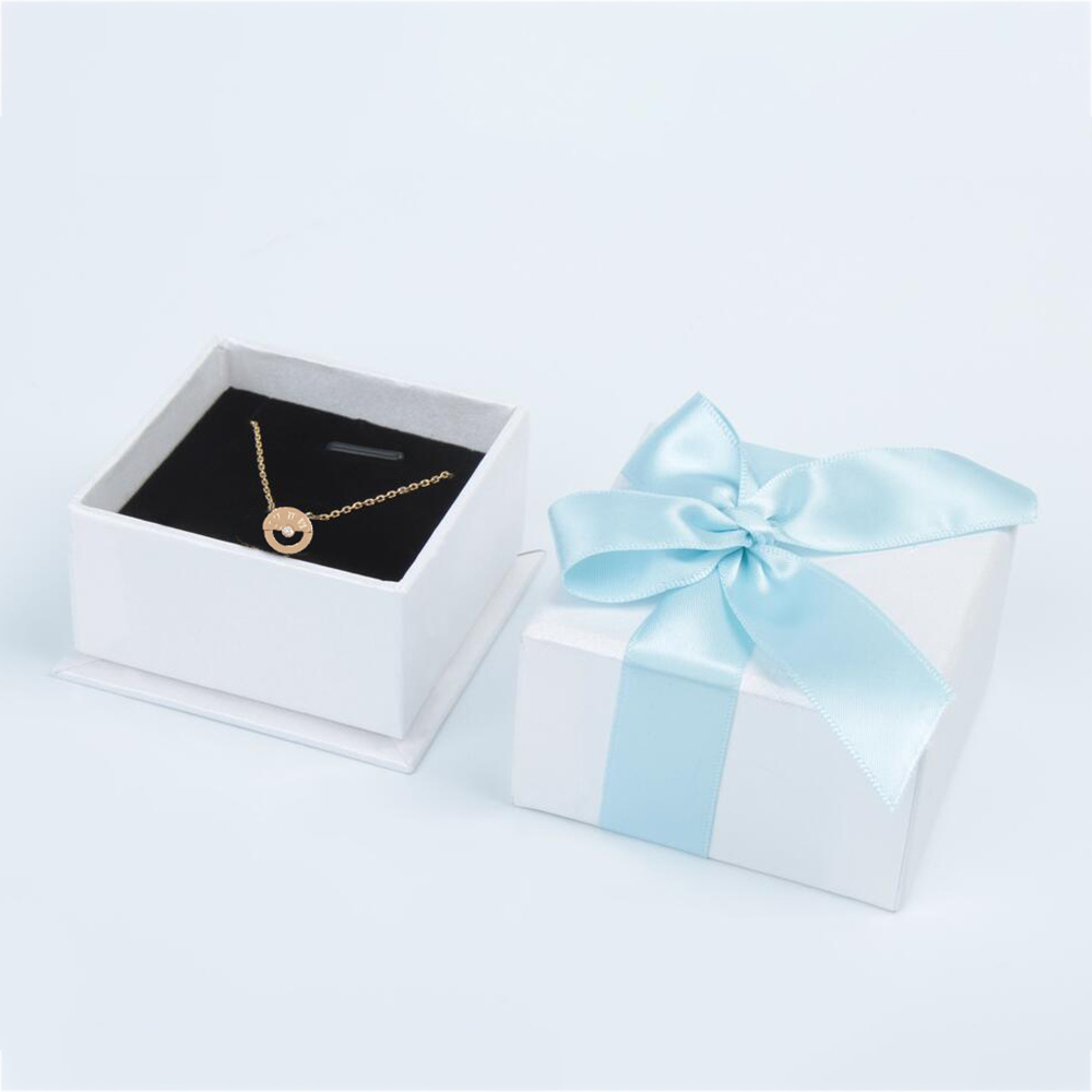 Box-Pendant-NecklaceBox-.jpg