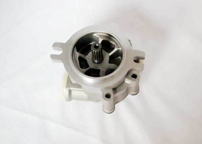Silver Gear Pump Assembly Excavator Spare Parts Kato SK135 K3V154-78213