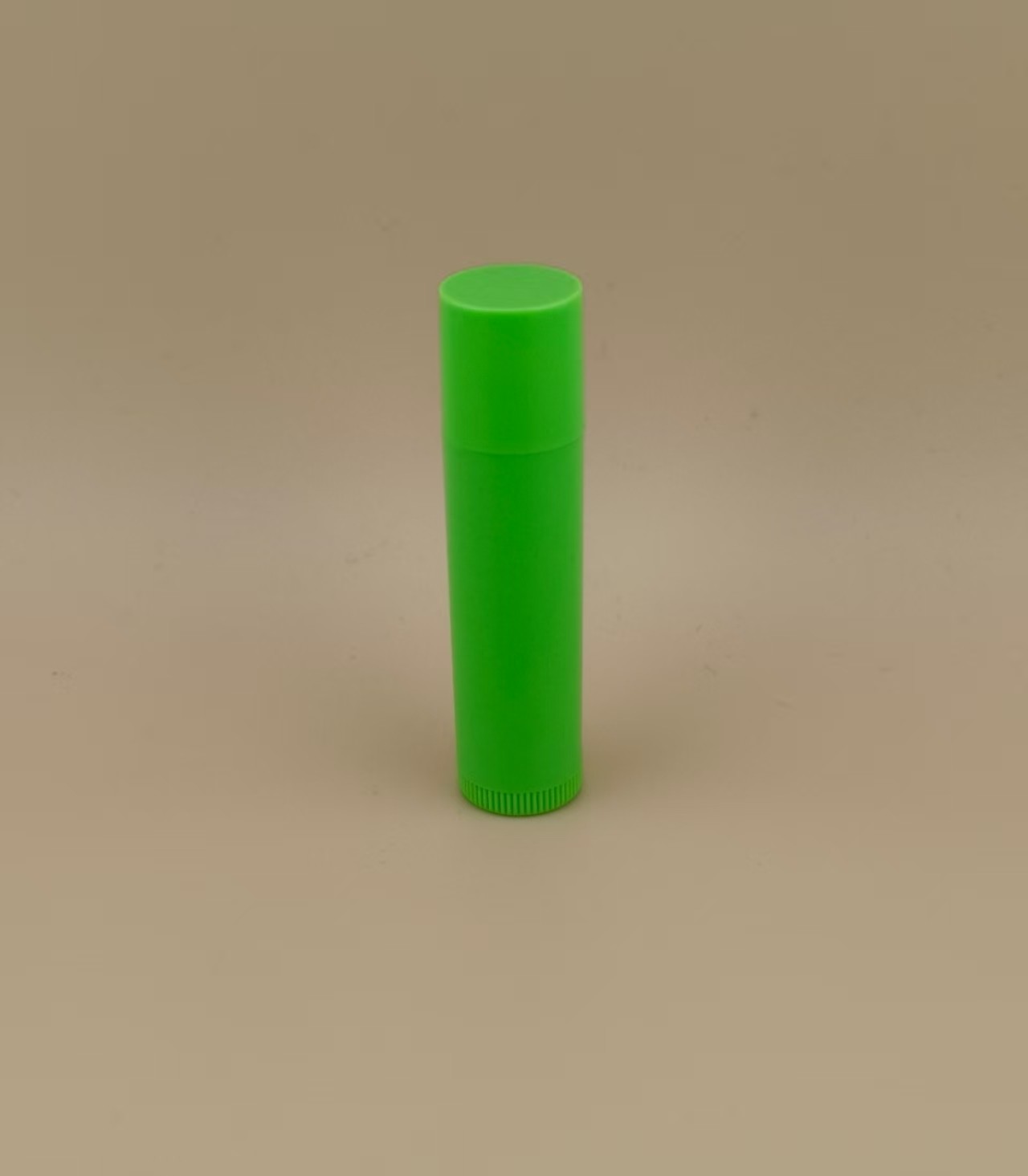 Small Smooth Green Lip Balm Packaging With Pink Lid For Lipsticks