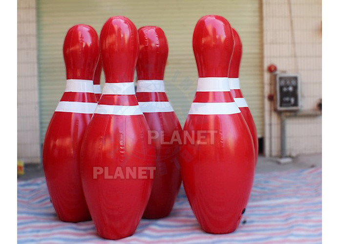OEM Red 2m Tall Giant Blow Up Bowling Pins For Snow Sport Game