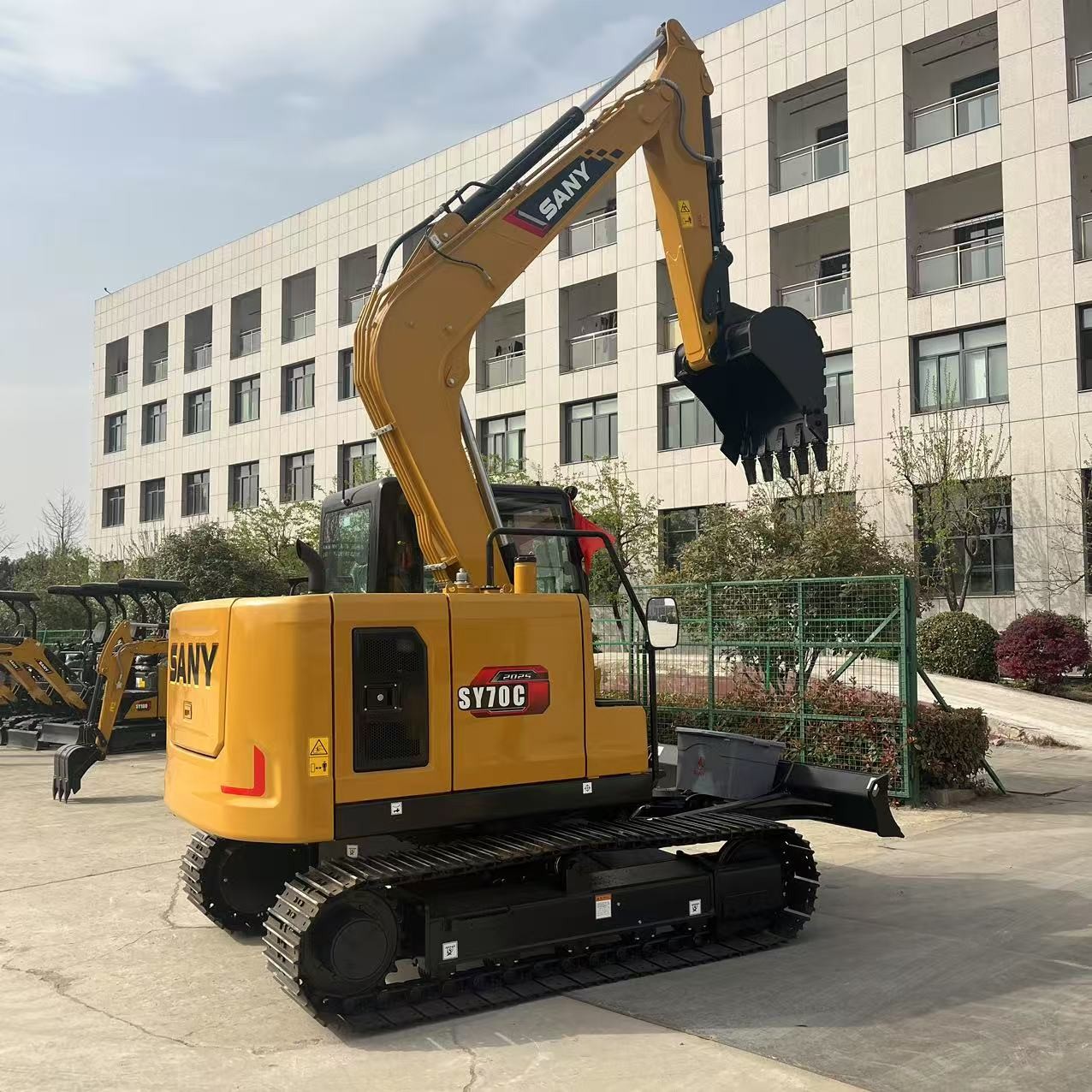 New Arrival Used Sany 70c Crawler Excavator 7 Ton Mini Construction Build Digger