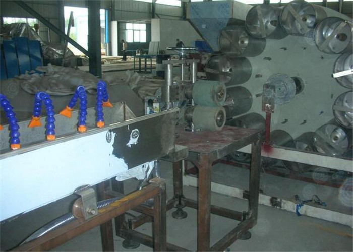 Fully automatic Plastic Pipe Extrusion Line PVC Garden Pipe Extrusion Machine
