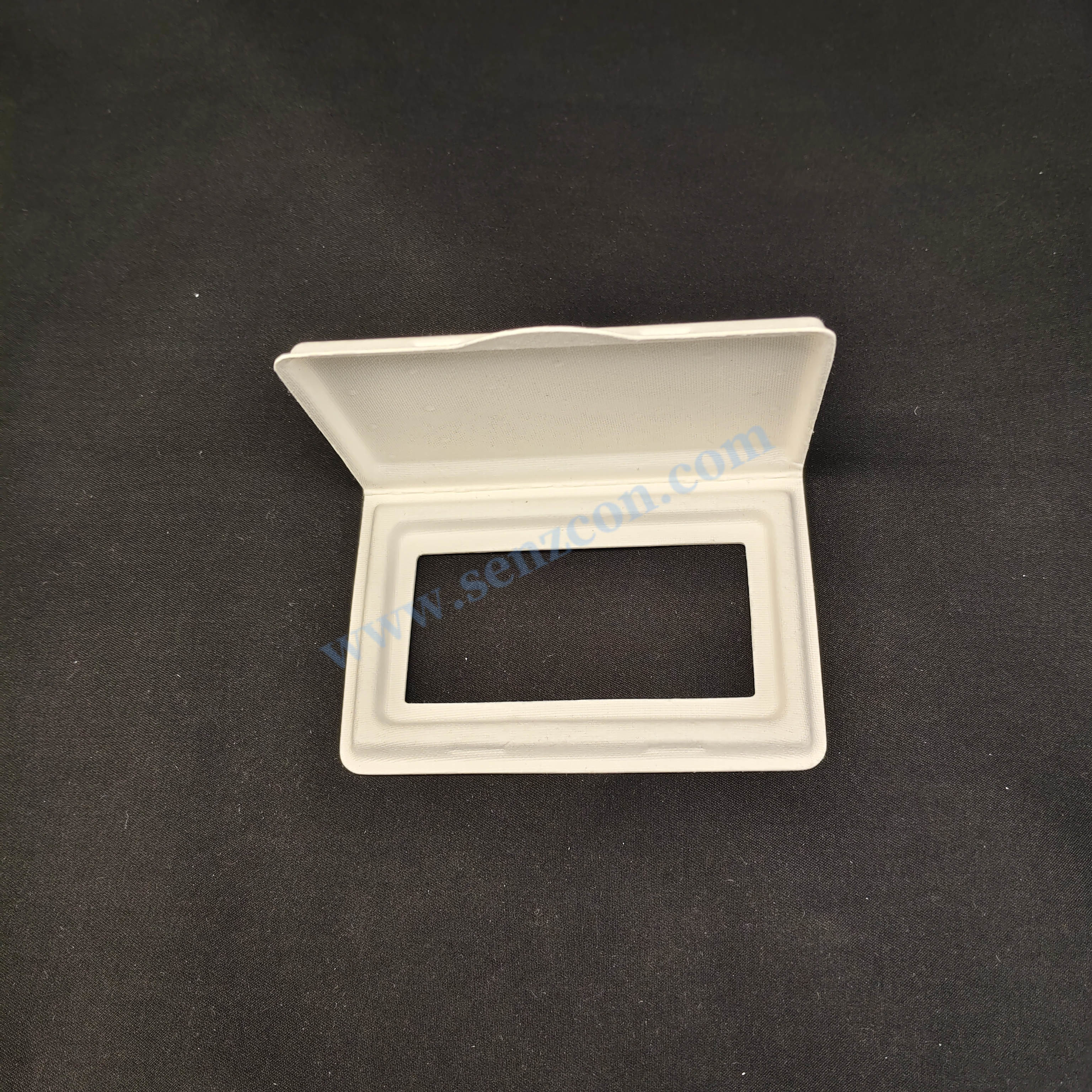Factory-customized pulp molding lids for wet wipes, replacing plastic and complying with EU and US plastic bans, eco-friendly and degradable.