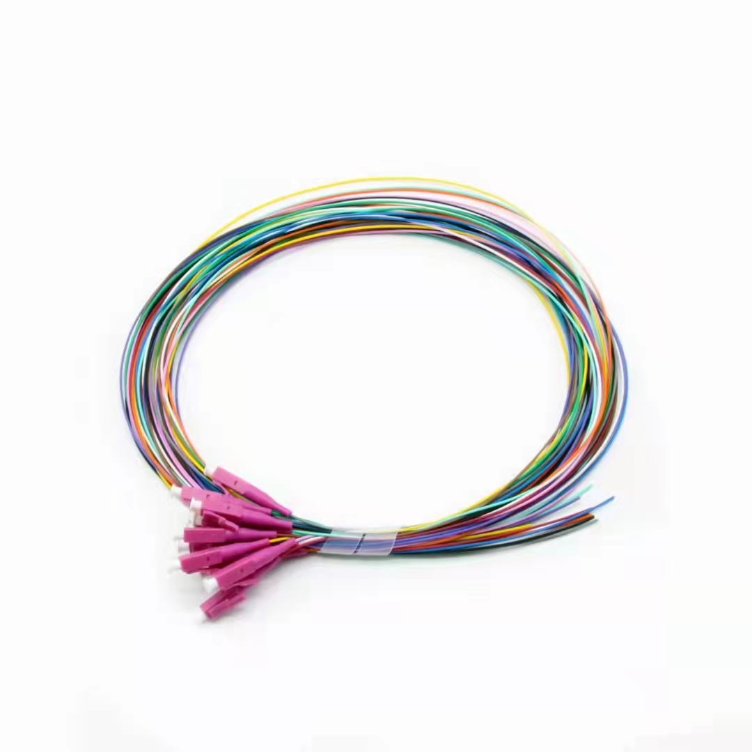 12 Cores LC UPC Fiber Optic Pigtail Multimode G657A1 FTTH Pigtail For Network Connections