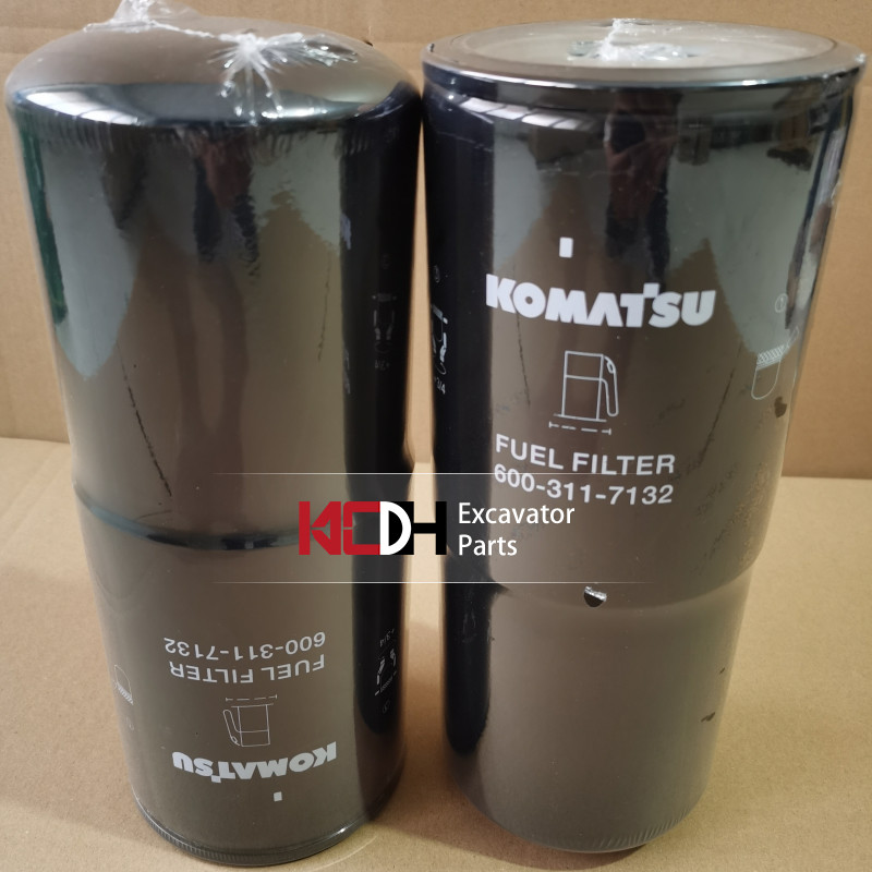 KOMATSU Excavator Engine 600-311-7132 P550202 Fuel Filter Element For Truck