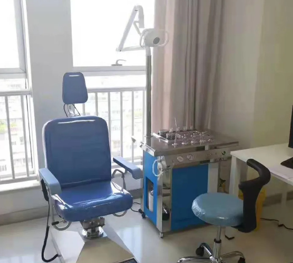 Diagnostic And Surgical Ent Endoscopy Equipment With Suction Gun Spray Gun