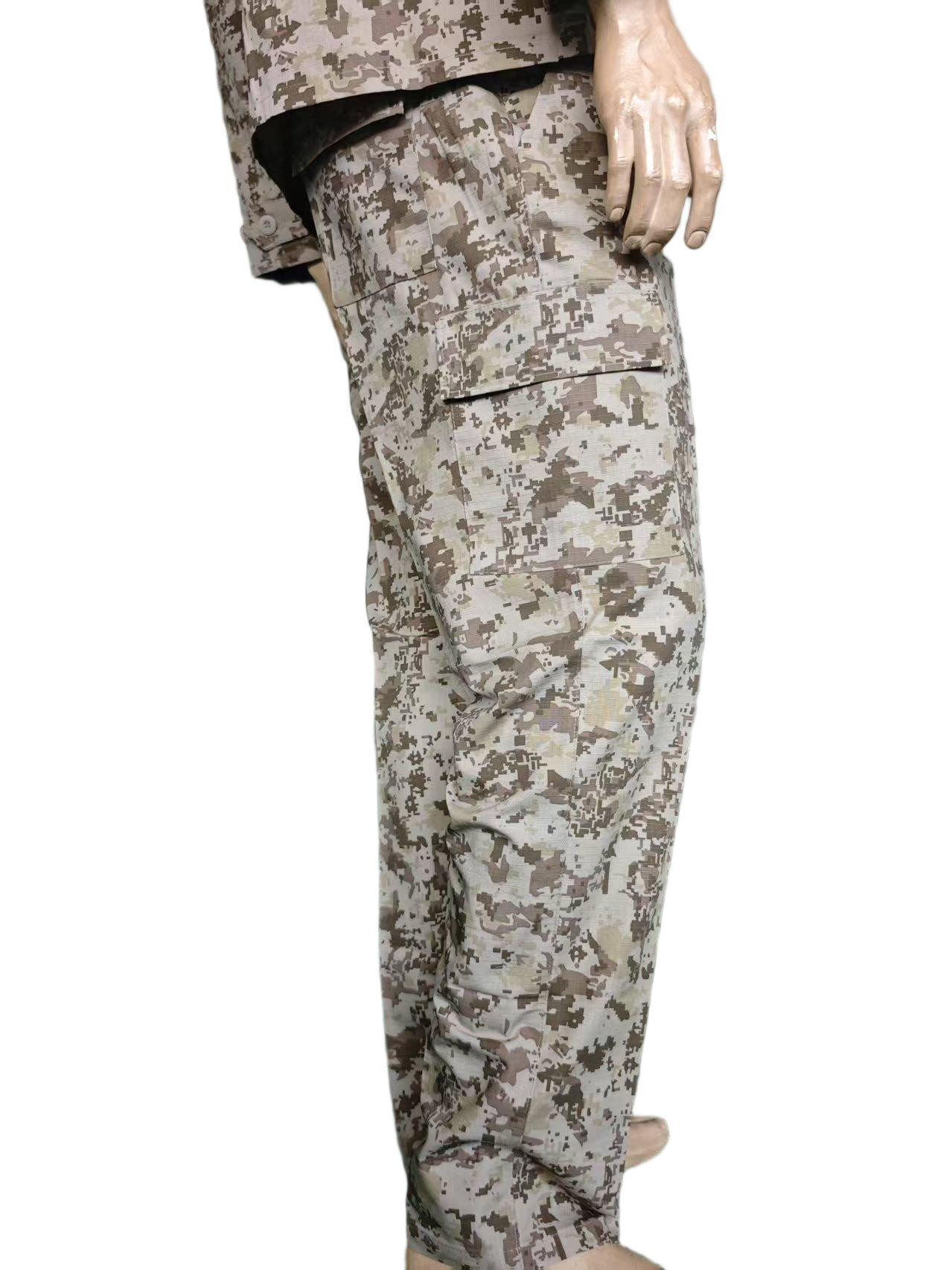 BDU Desert Digital Camo Uniform Set ndash 10 Strategic Pockets for Functionality in Desert Training Environments