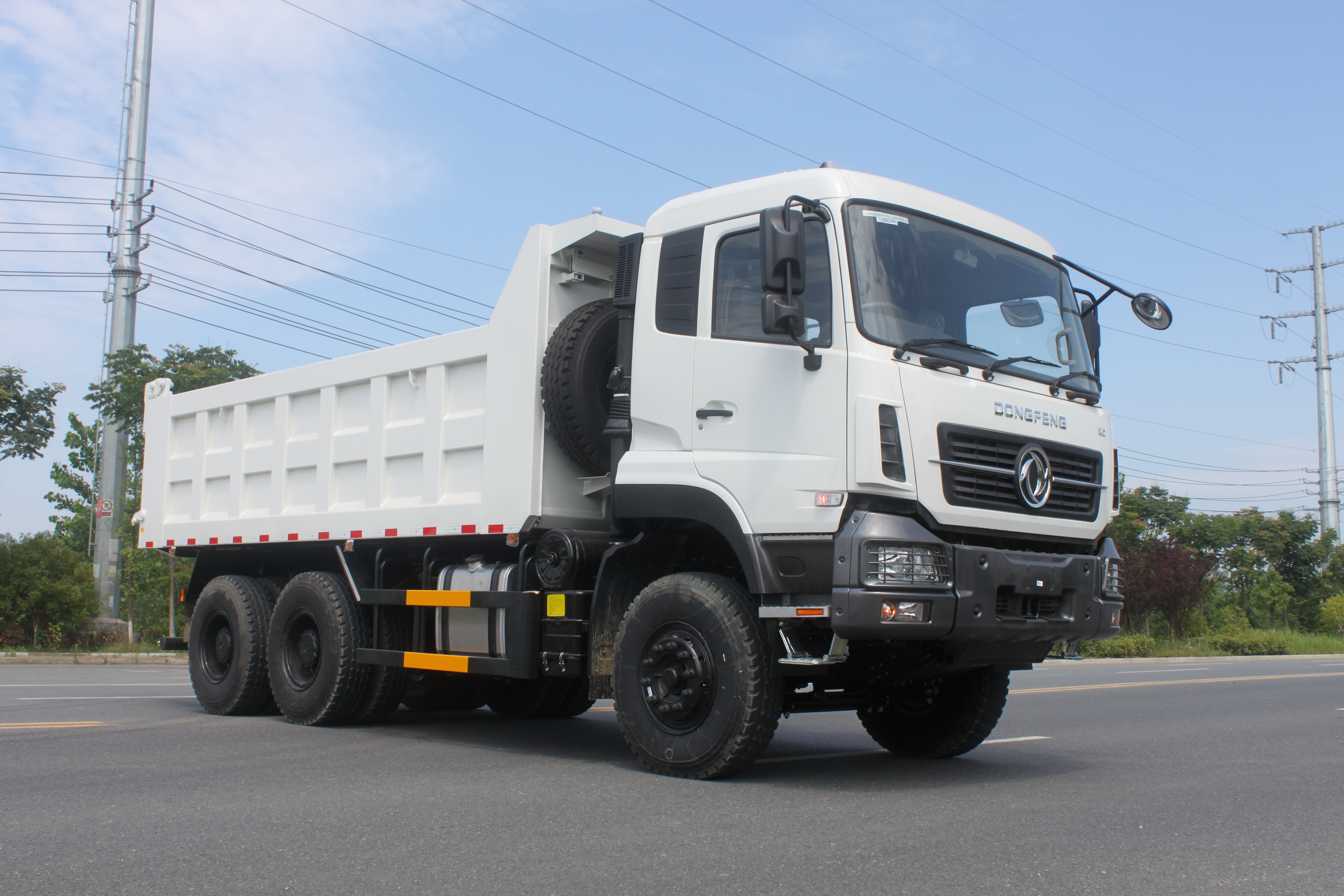 HOWO Dump Truck 6X4 with Automatic Gear Box Deposit Shipment and Drive Wheel 6X4