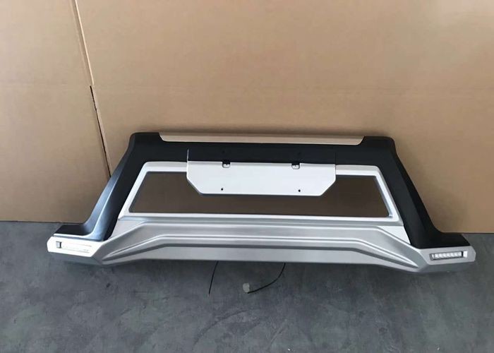 OE Style Front Bumper Guard With Light For Nissan NAVARA NP300 15+