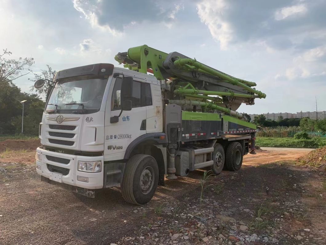 2020 Zoomlion 40m Used Concrete Pump Truck Concrete Boom Pump Construction Equipment