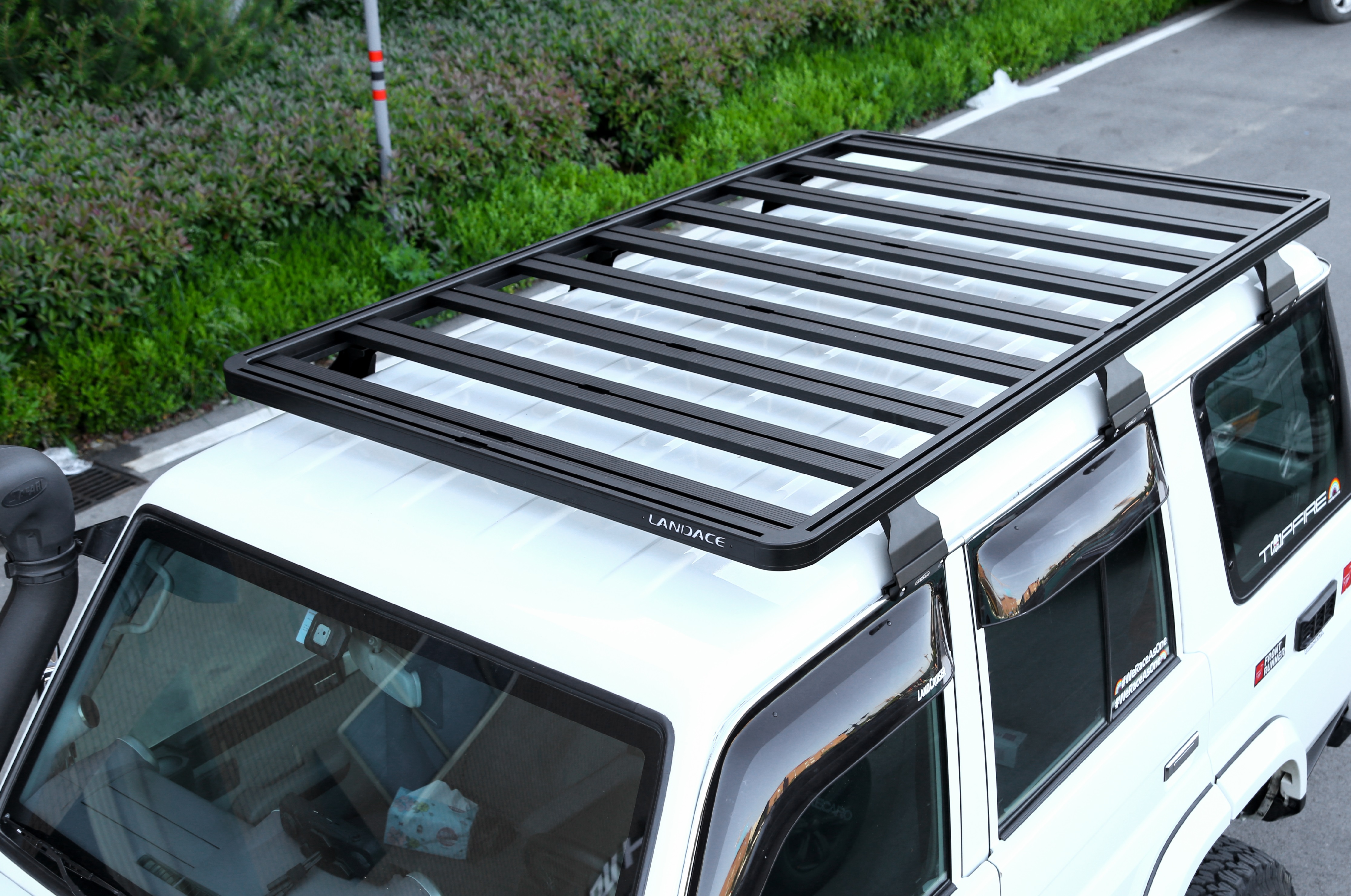 Powder Coating Roof Rack for Toyota Land Cruiser LC76 Designed for Carrying Luggage