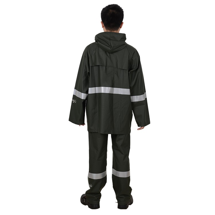 High Reflective Tape PU Hooded Rainwear with Bib Pants G.W. 26KG S-XXXL in Waterproof