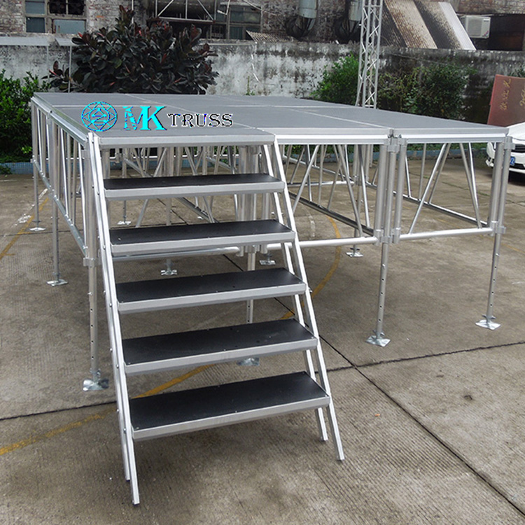 Silver Aluminum Stage for Foldable Concert Equipment and Portable Seating at Wedding