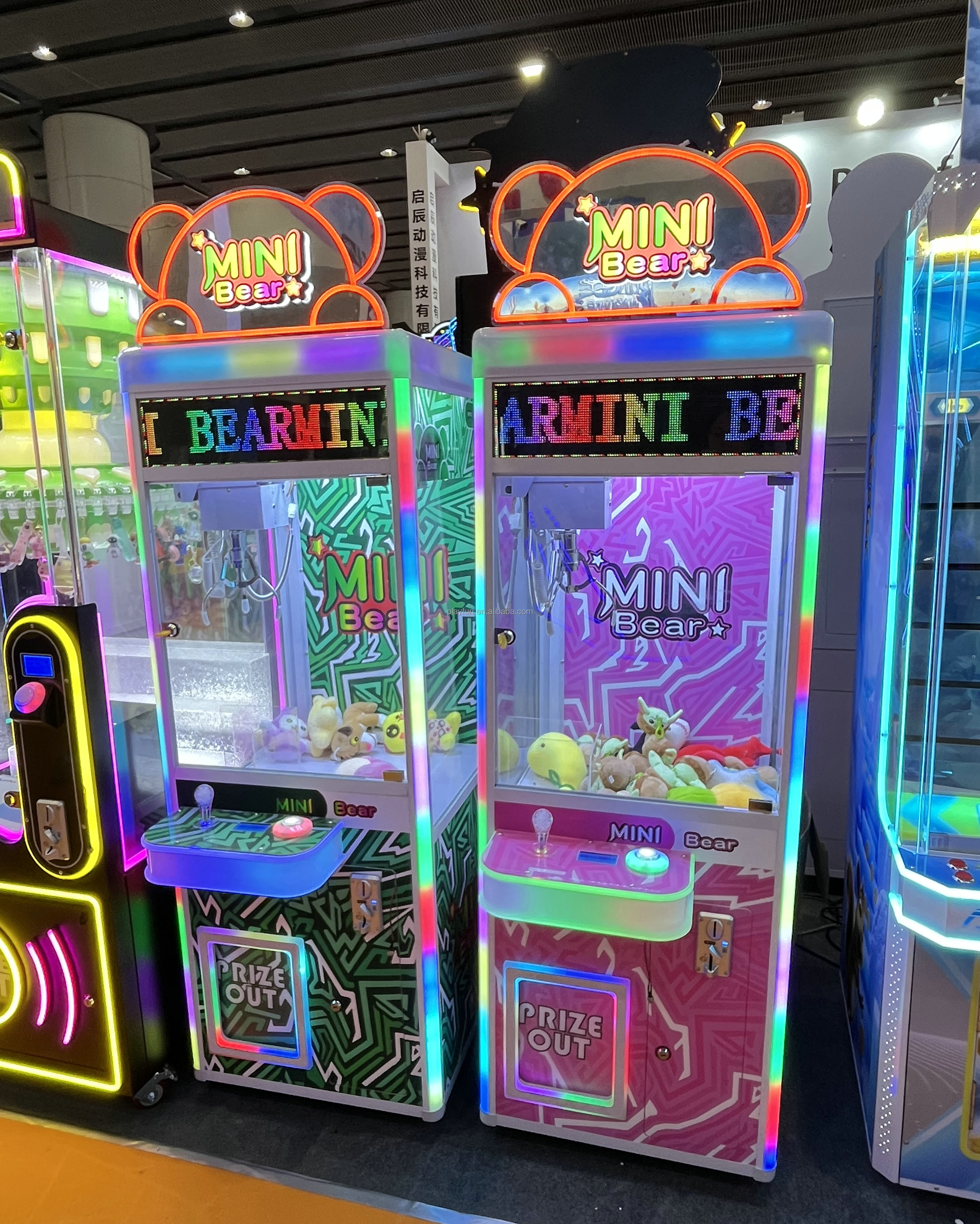 Mini Bear with LED display Claw Machine Small Children Toy Crane Claw Machine Bill Banknote Coin Operated Prize Machine