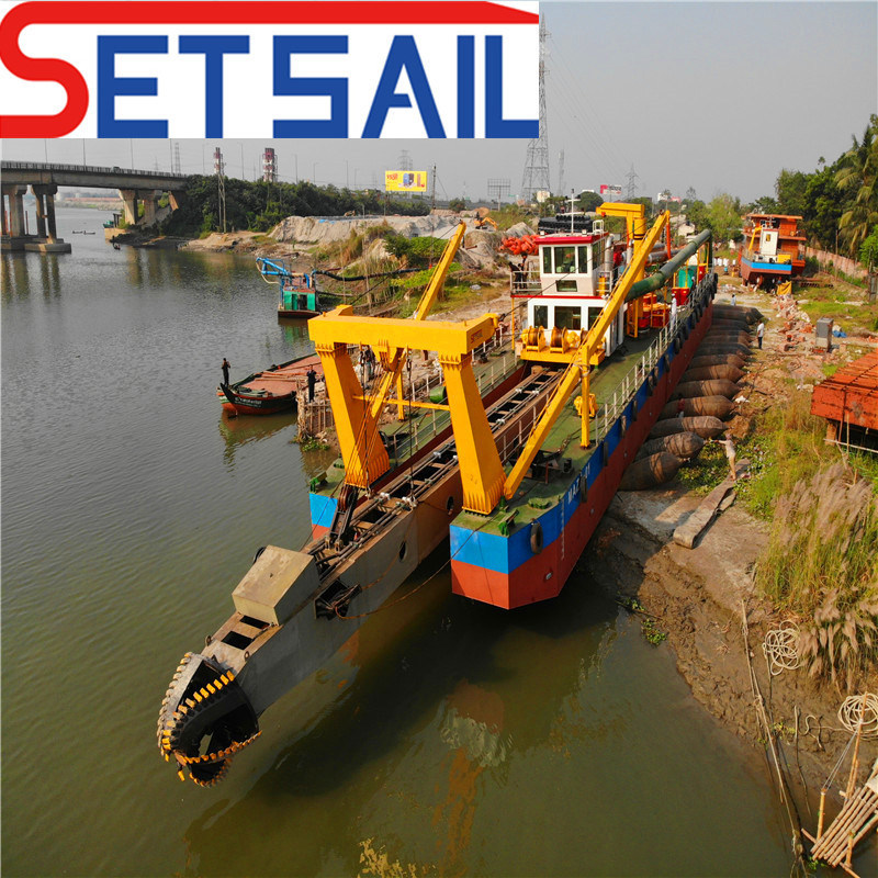22 Inch Cutter Suction Dredging Sand Ship with Anchor Boom