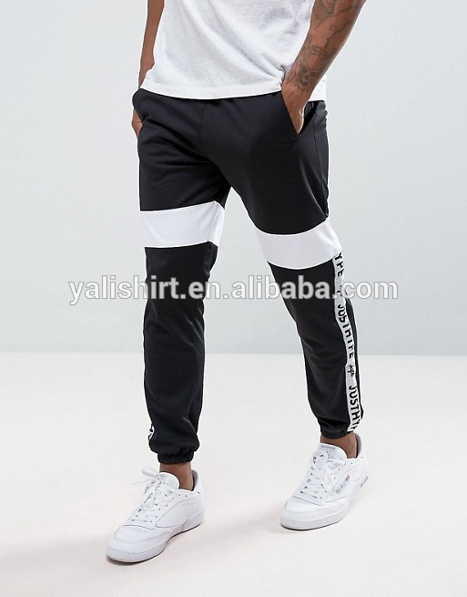 Contract Colors Mens Slim Fit Tracksuits , Custom Sports Sweat Suits Autumn