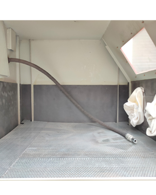 High Pressure Manual Sandblasting Machine with Turntable Cart