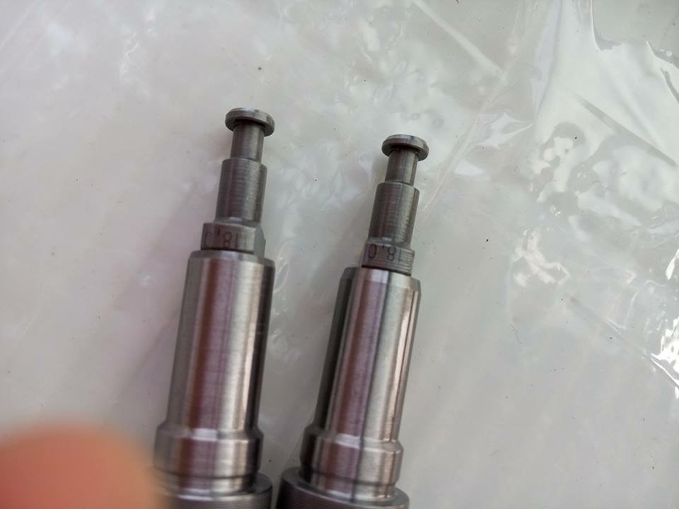 DLLA118P1357 Excavator Engine Parts For Commins Fuel Nozzle 0 433 171 843