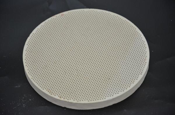 Buy Refractory Ceramic Gas Stove Plates Round Shape For Baking Bread SGS at wholesale prices