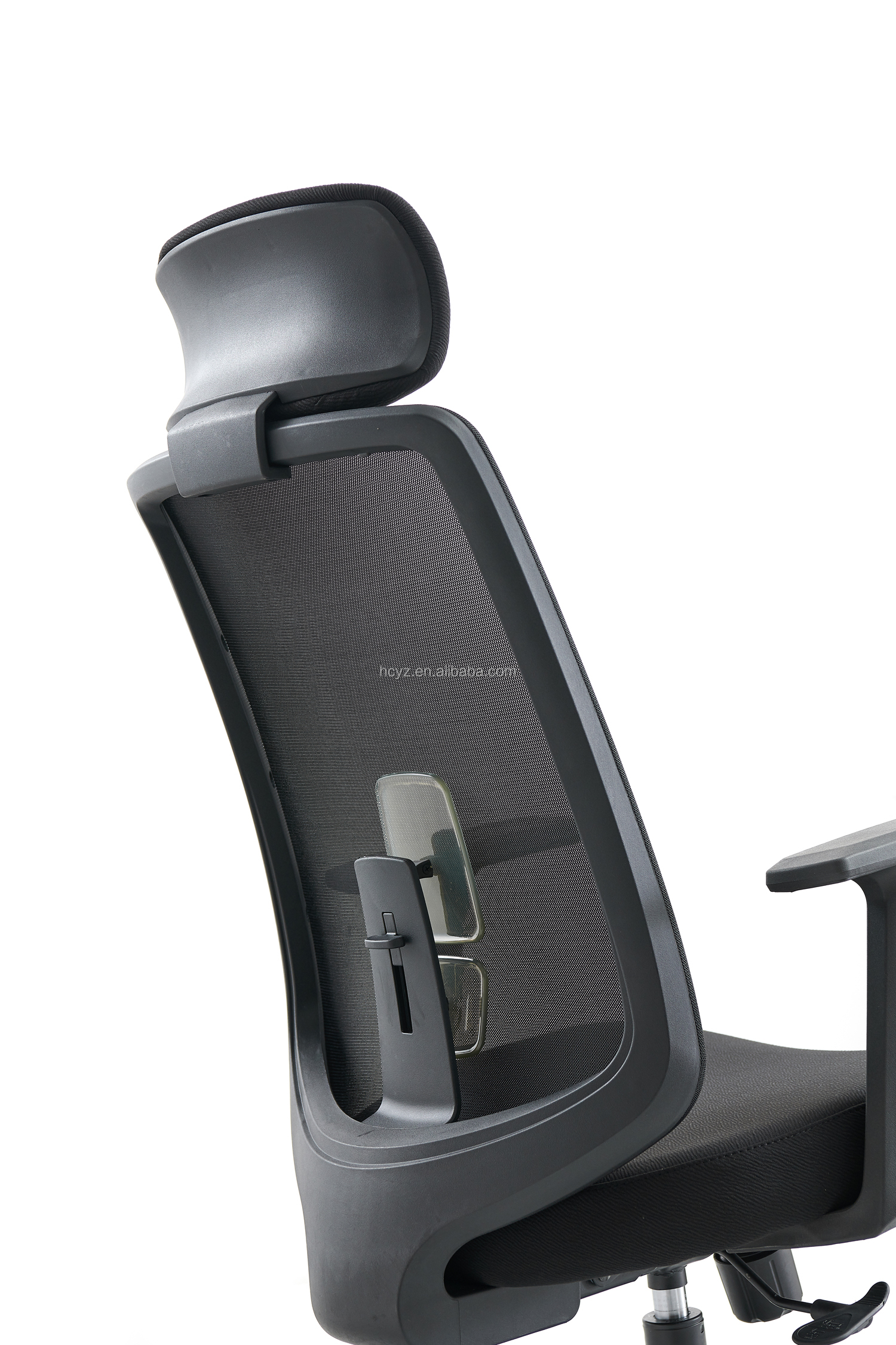 Comfortable Mesh Office Chair with Adjustable Backrest and Padded Lumbar Support