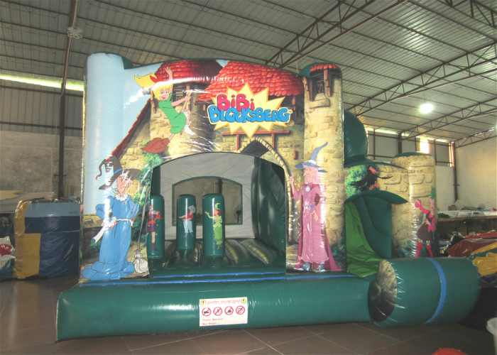 5 X 5m Indoor Jump House Fire Resistance , Childrens Bouncy Castle Quadruple Stitching