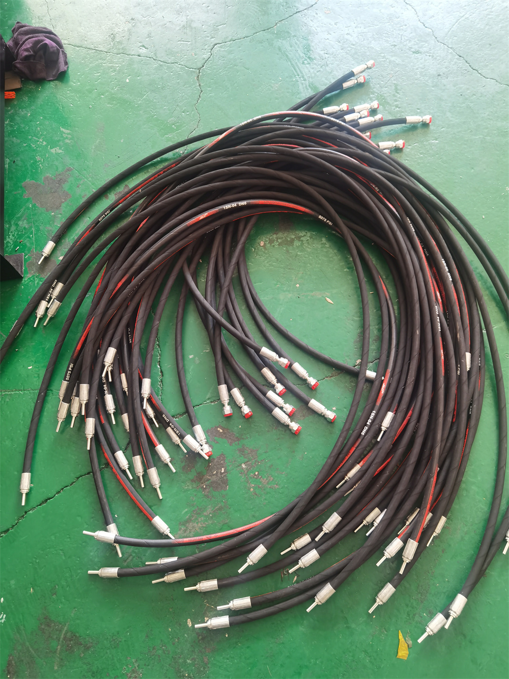 Hydraulic Hose Assembly Hose and Fitting Assembly for Mining Industry