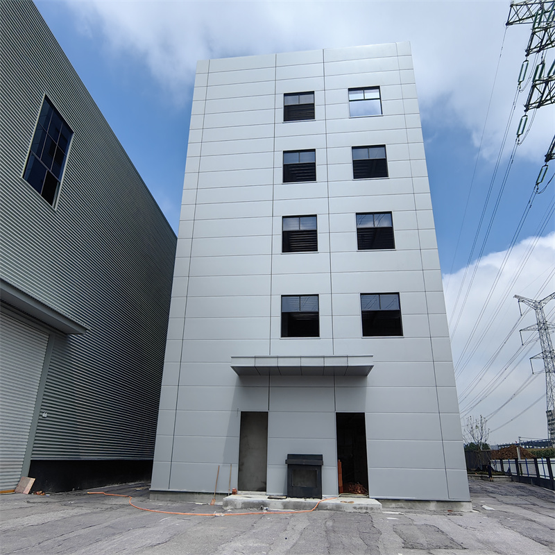 Recyclable Black Riveted Joint Aluminium Fence Gate Swing Door Entrance