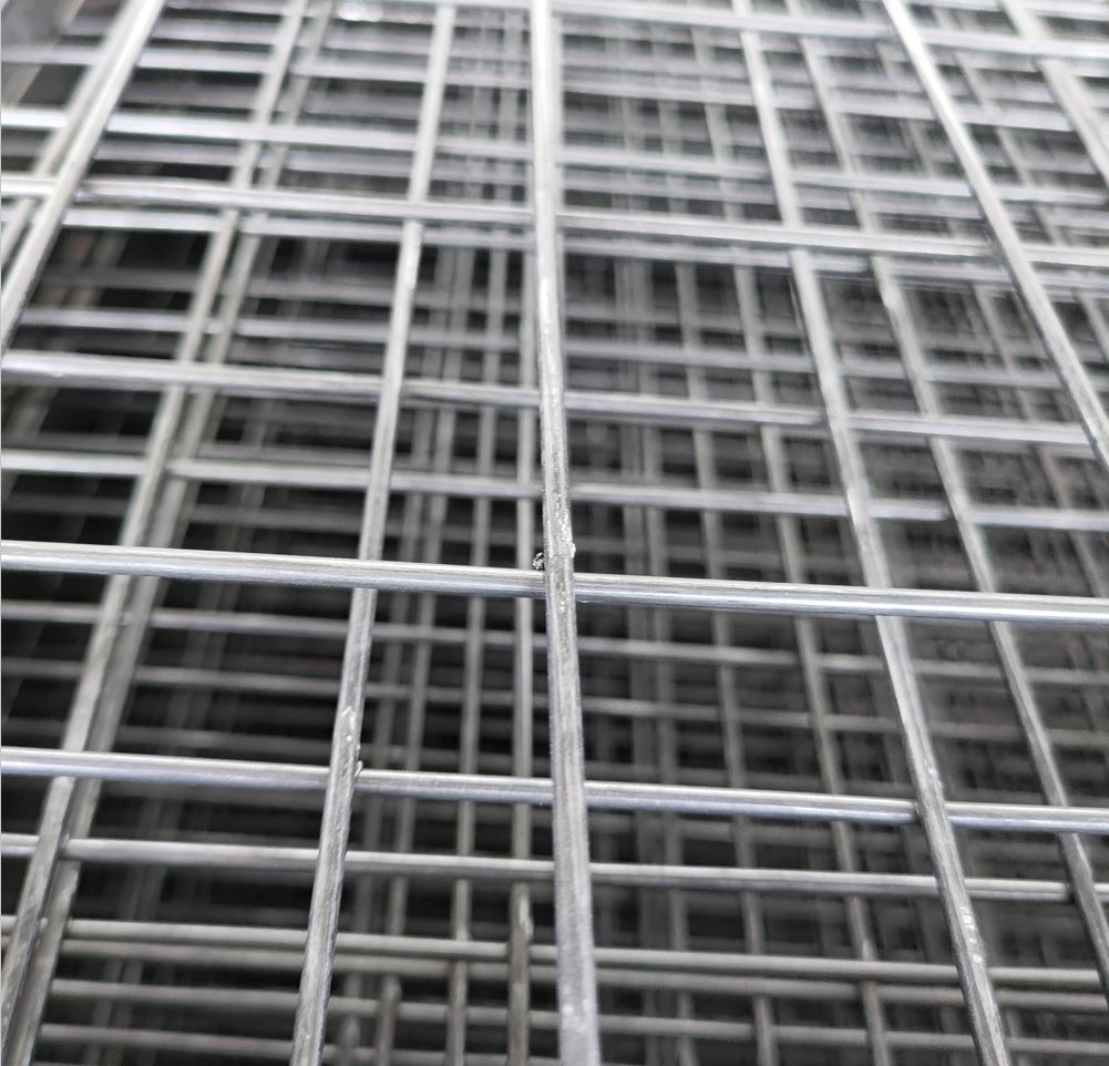 Framework Welded Mesh Fencing 1800x3000MM Railway Security Fencing