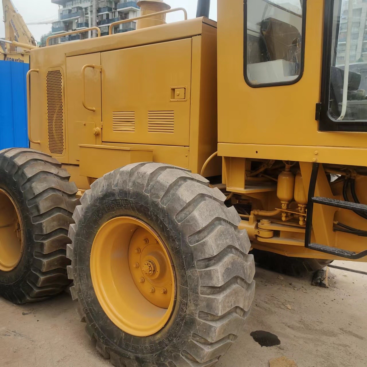 140G Grader Used Road Grader For Leveling Road Surfaces And Building Roads