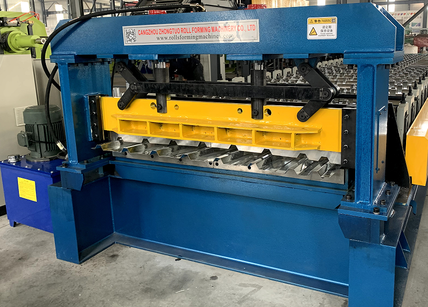 shearing part of the molding frame roofing sheet machine