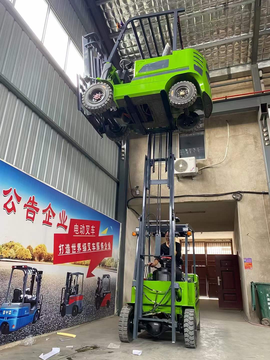 Durable Montacargas Electric Forklift Truck with 3t Load Capacity and 3m Lift Height