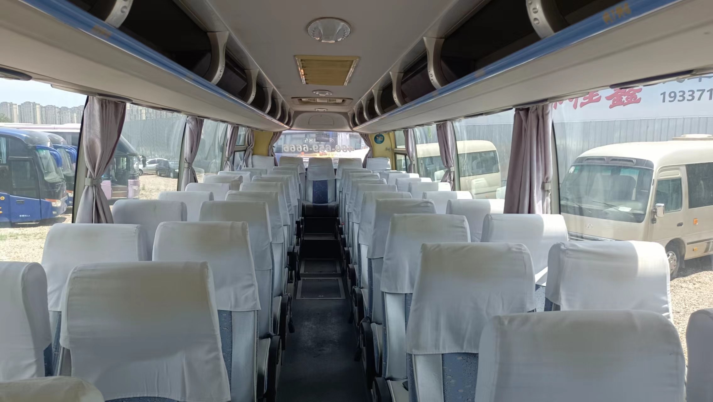 Used Travel Bus Pink Color 51 Seats Air Conditioner 11 Meters Big Luggage Compartment 2nd Hand Yutong ZK6110