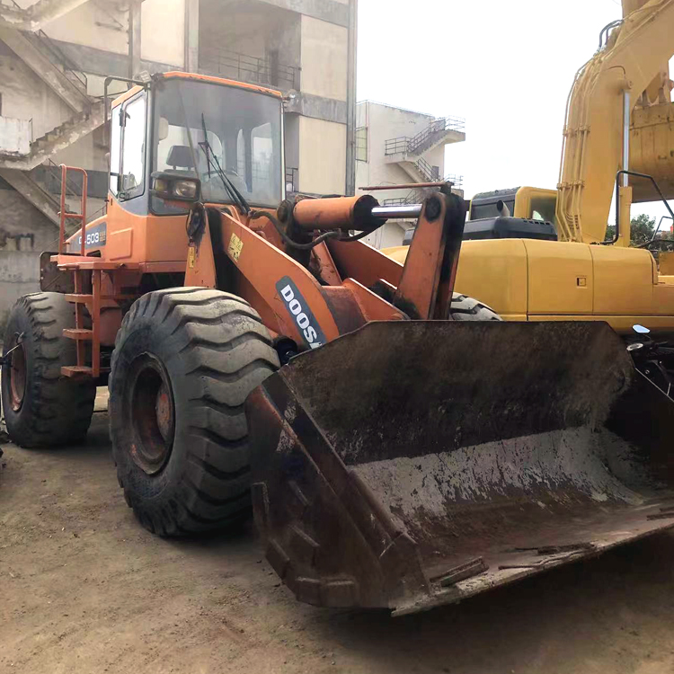 Good Condition Doosan DL 503 Loader Made in Korea Used in Shanghai 5 Ton Rated Load