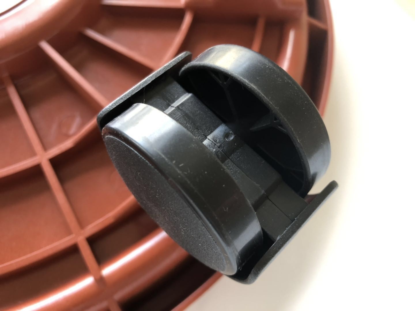Durable Flower Pot Wheels / Garden Pot Movers Wheels Mould Injection Finishing