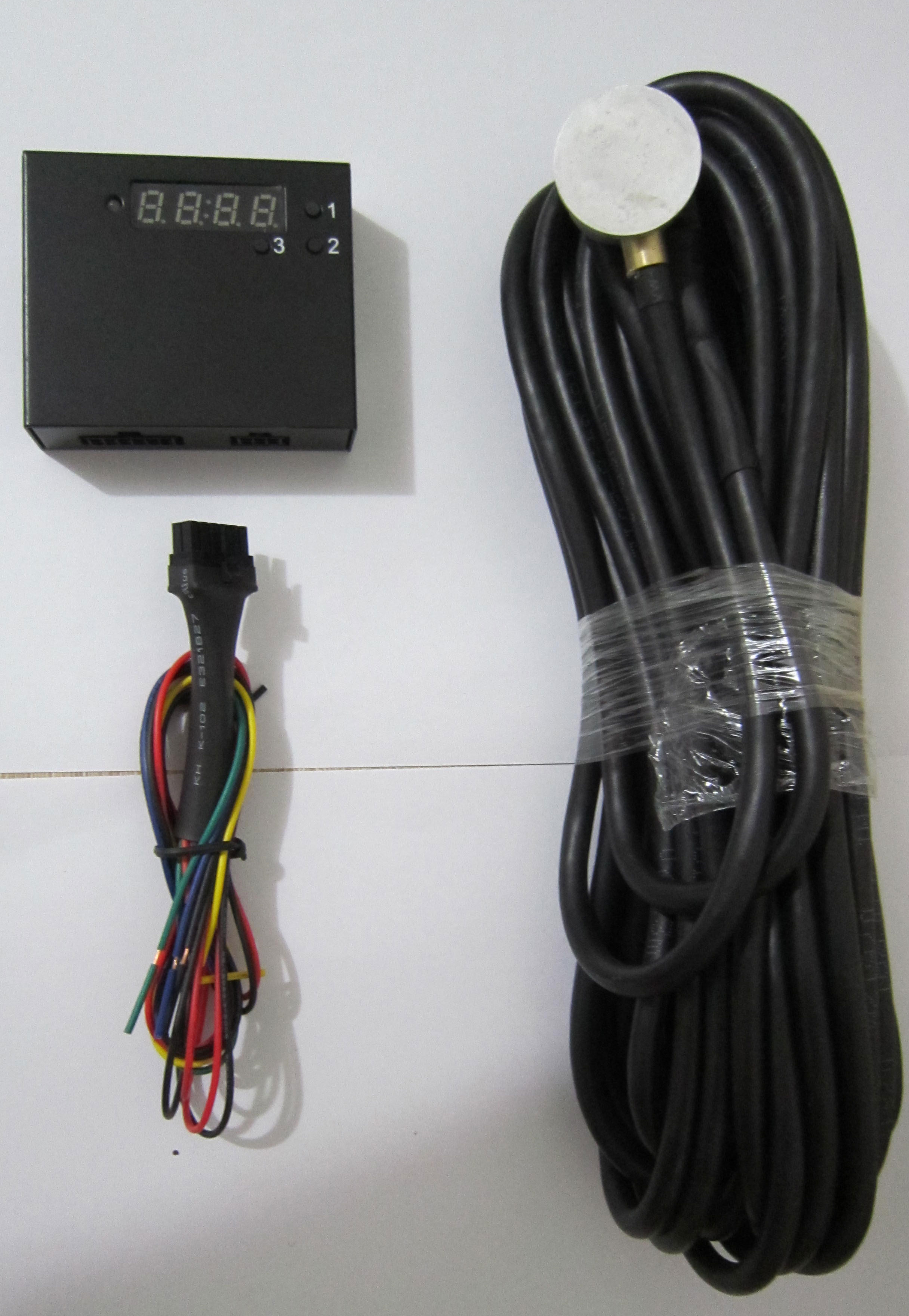 External Ultrasonic GPS Fuel Level Sensor 24vdc For Truck