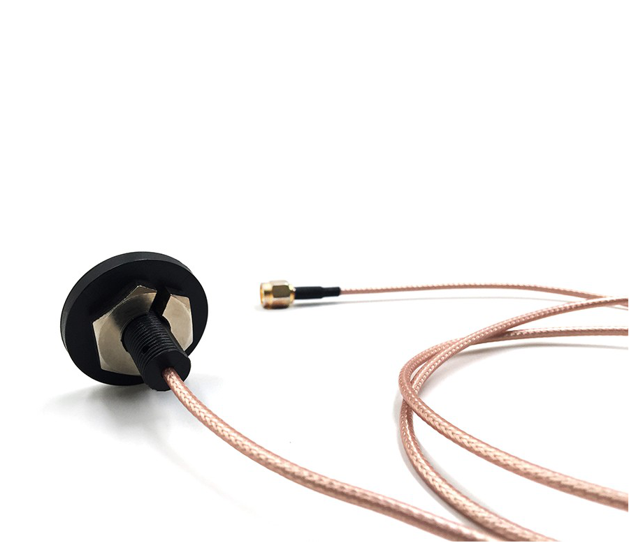50ohm Impedance VSWR 1.5 1 Extra Screw Mount GPS 4G LTE Outdoor Antenna