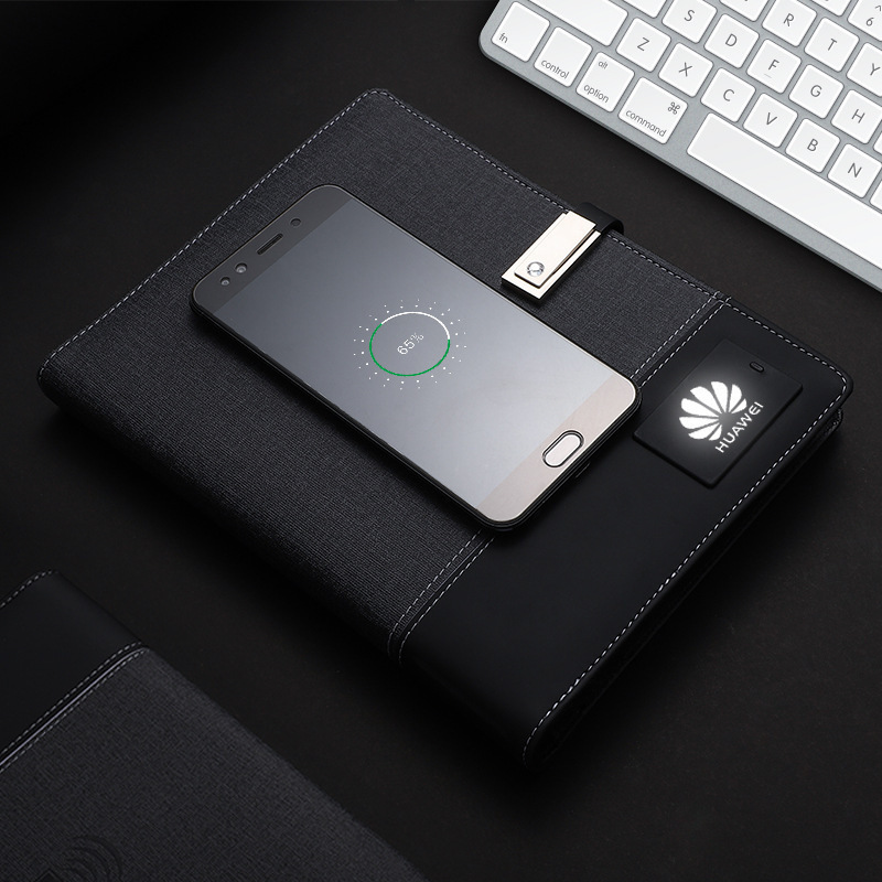 8000mah Personalized Travel Wireless Charging Power Bank with Imitation Leather Cover