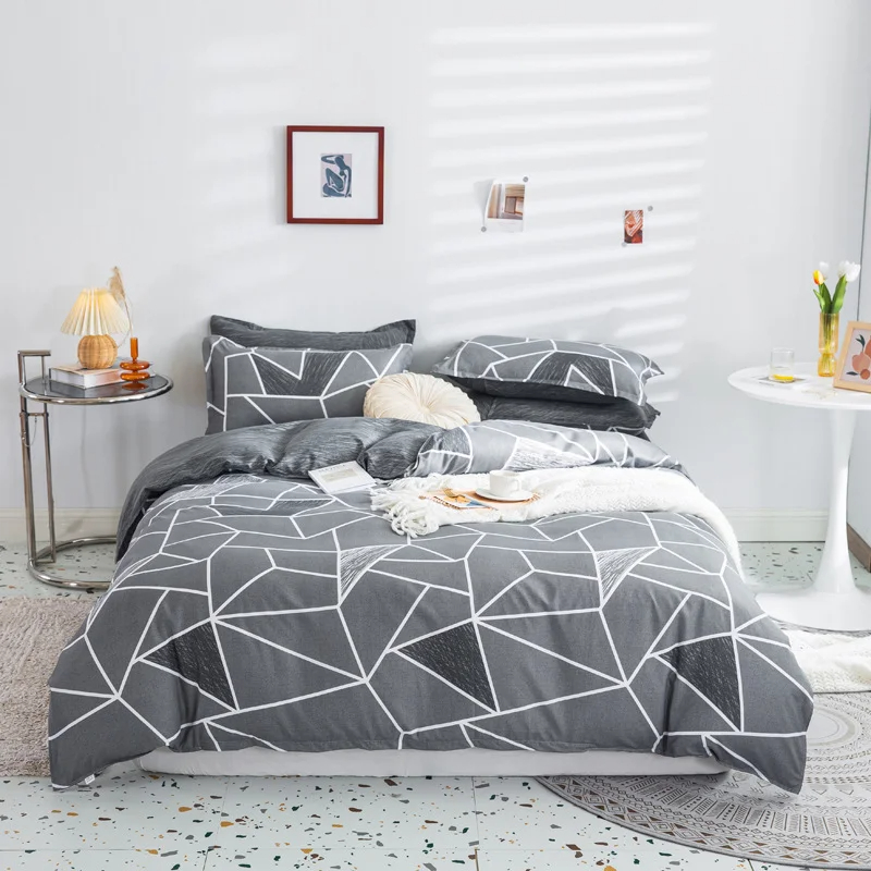 Geometric Printing Aloe Vera Cotton Four-Piece Bed Sheet Set with Reactive Printing