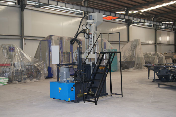 Plastic Injection Molding Machine for Sport Shoes Upper With Automatic Open - Mould System