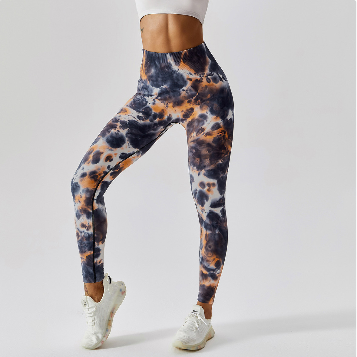 Lightweight Custom Yoga Leggings With Four-Way Stretch